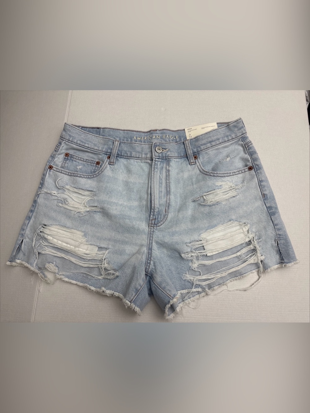 American Eagle Jean Strigid Shorts High Rise 90s Boyfriend Denim Sz 12 NEW